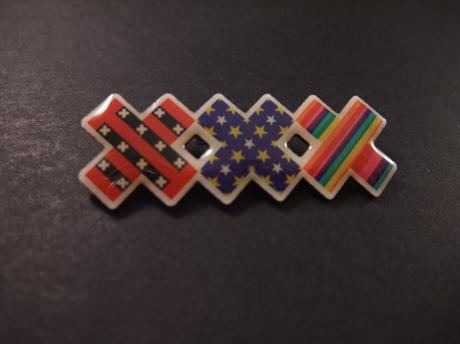 Amsterdam Pride, drie gekleurde kruizen,